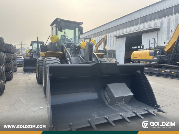 Comoros - 1 Unit XCMG LW500FN Wheel Loader