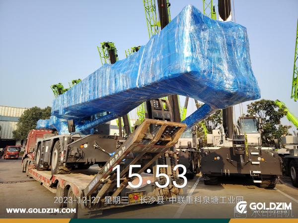 French Polynesia - 1 Unit ZOOMLION ZRT400V432 Off-road Truck Crane