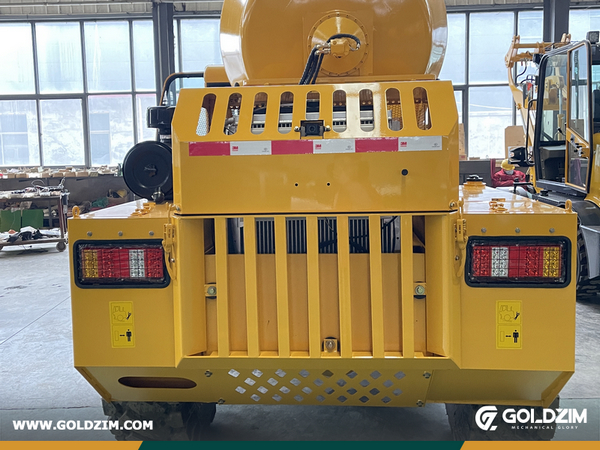 El Salvador - 1 Unit HONGYUAN HY3500 Self-loading Concrete Mixer Truck