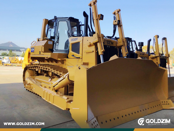 Liberia - 1 Unit SEM 832F Bulldozer
