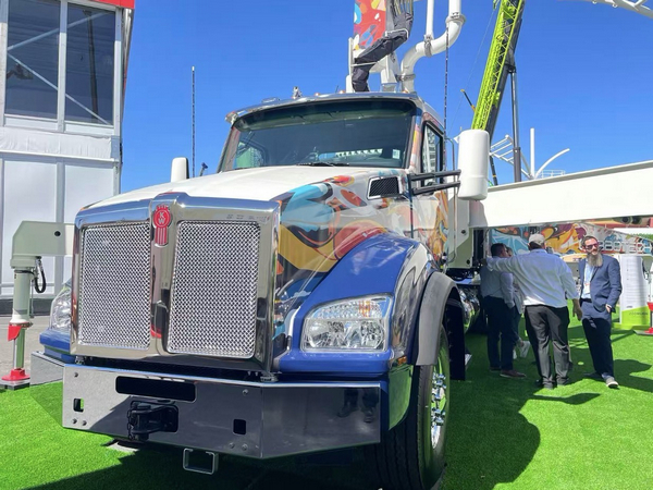 ZOOMLION Showcases High-End Equipment and Secures Multiple Deals at CONEXPO-CON/AGG 2026