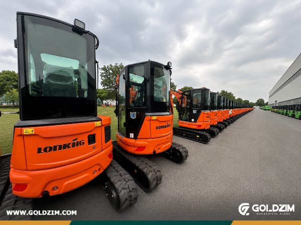 Russian - 1 Unit LONKING Excavator CDM6025