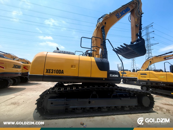 Ecuador - 2 Units XCMG XE215G Crawler Excavator & 1 XCMG XE310DA Crawler Excavator